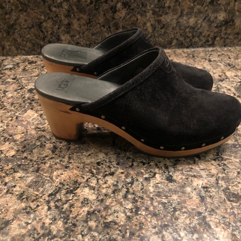 Ugg shoe